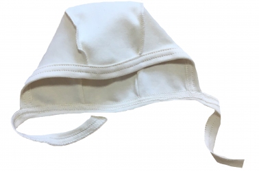 Шапочка на завязку молочна 