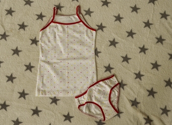 Комплект белья бордовый на тонкою бретельку